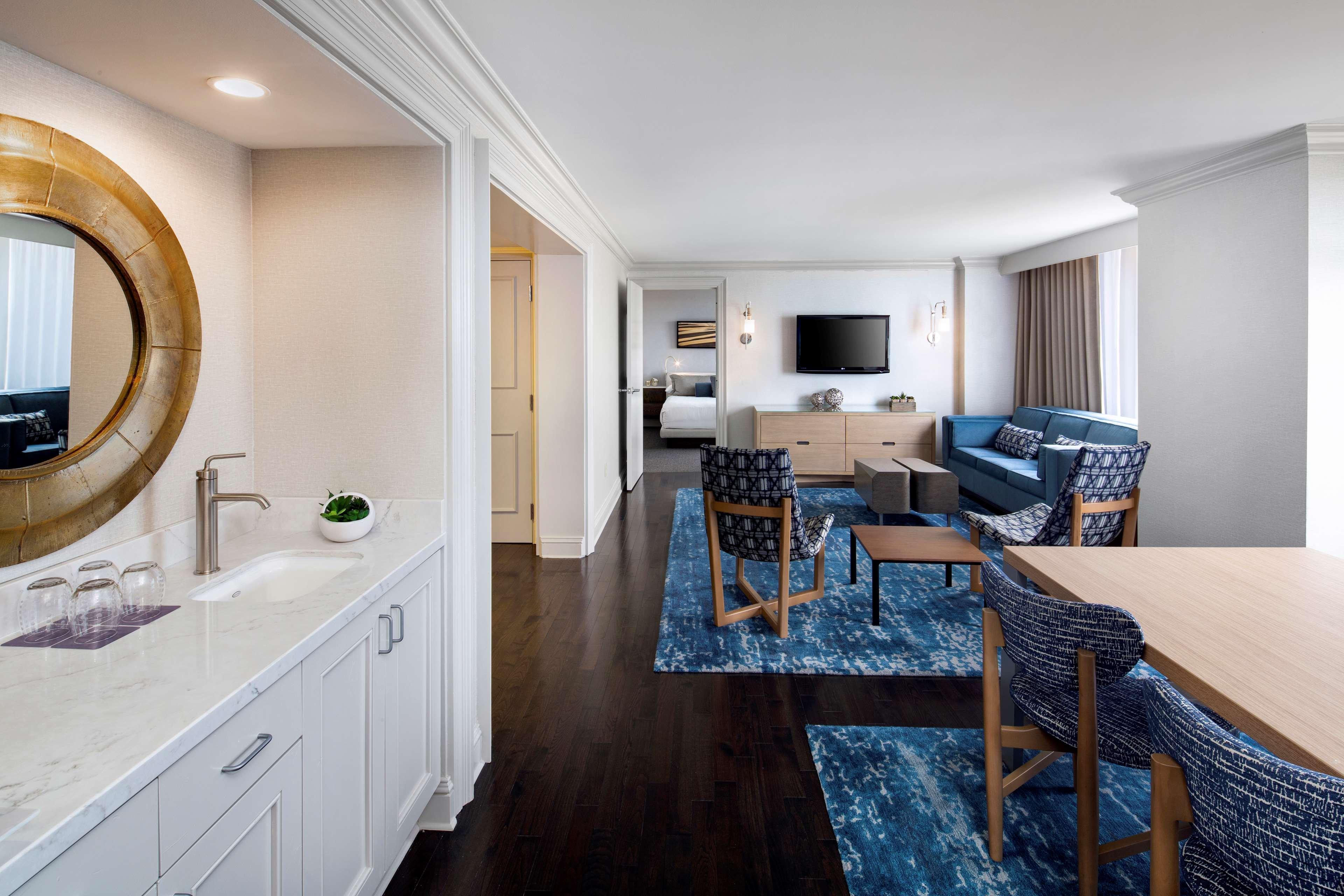 Hotel Hyatt Regency Wichita Extérieur photo